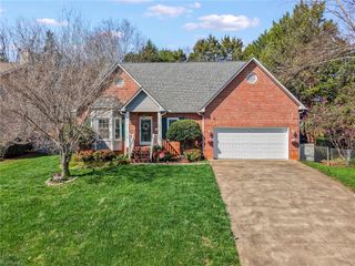 4460 Greenfield Way Drive, Winston-salem, NC 27103