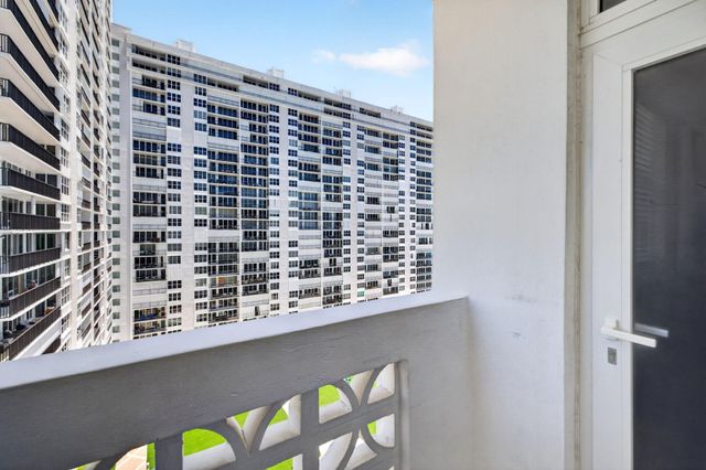 4250 Galt Ocean Drive 12g, Fort Lauderdale, FL 33308