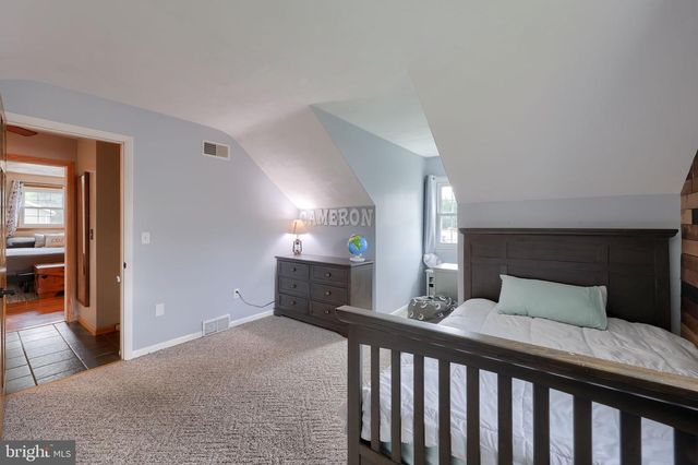 1955 BRIAN LN, York, PA 17404