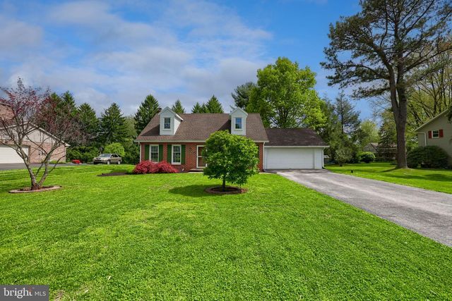 1955 BRIAN LN, York, PA 17404