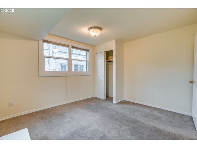 5814 N MISSISSIPPI Ave, Portland, OR 97217