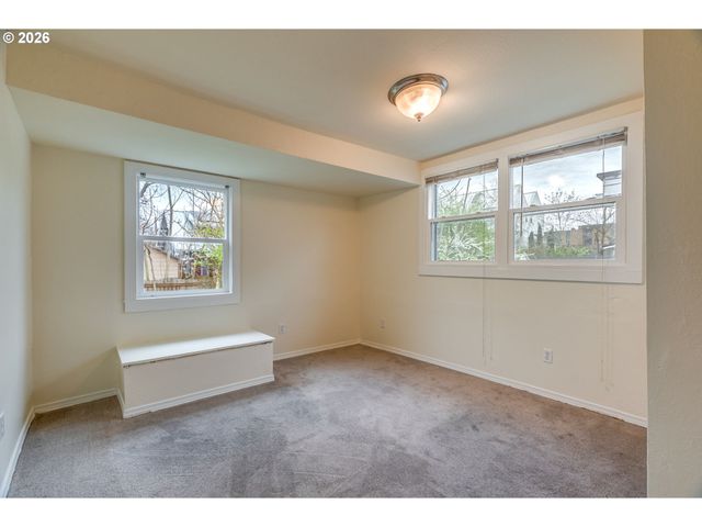 5814 N MISSISSIPPI Ave, Portland, OR 97217