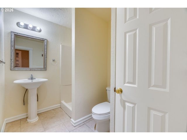 5814 N MISSISSIPPI Ave, Portland, OR 97217