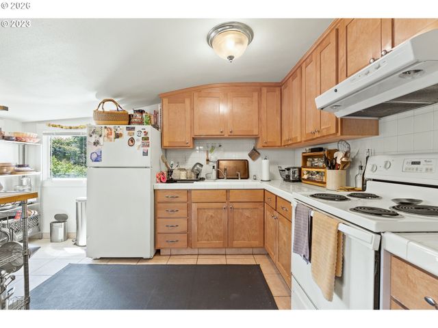 5814 N MISSISSIPPI Ave, Portland, OR 97217