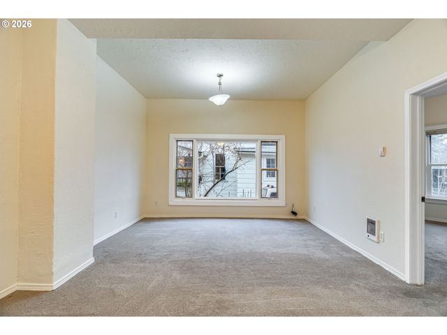 5814 N MISSISSIPPI Ave, Portland, OR 97217