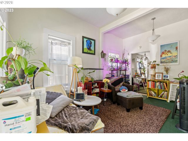 5814 N MISSISSIPPI Ave, Portland, OR 97217