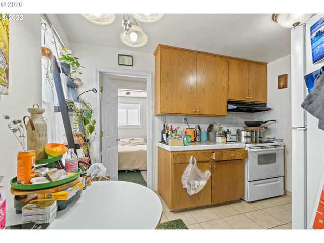 5814 N MISSISSIPPI Ave, Portland, OR 97217