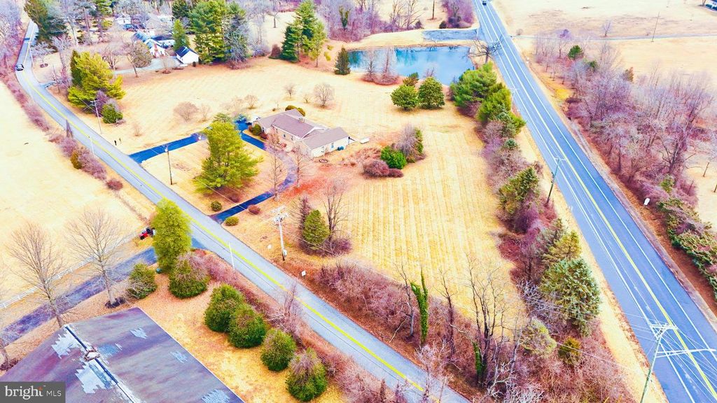 Image 25 of property listing at 205 GLENVILLE RD, Churchville, MD 21028