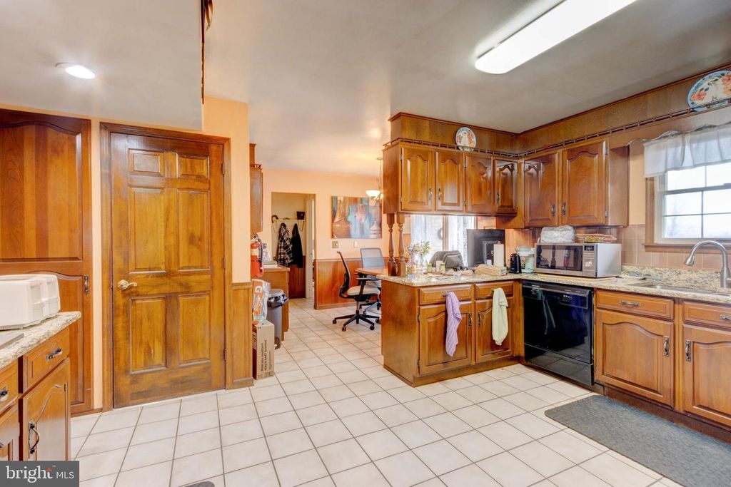Image 6 of property listing at 205 GLENVILLE RD, Churchville, MD 21028
