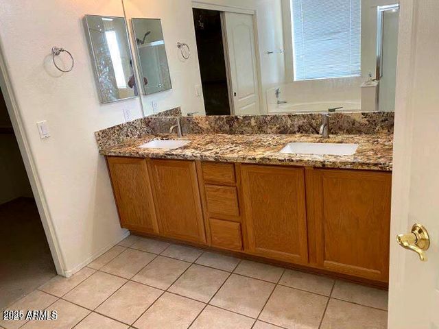 1580 W Saragosa Street, Chandler, AZ 85224