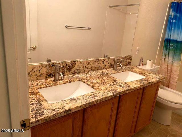 1580 W Saragosa Street, Chandler, AZ 85224