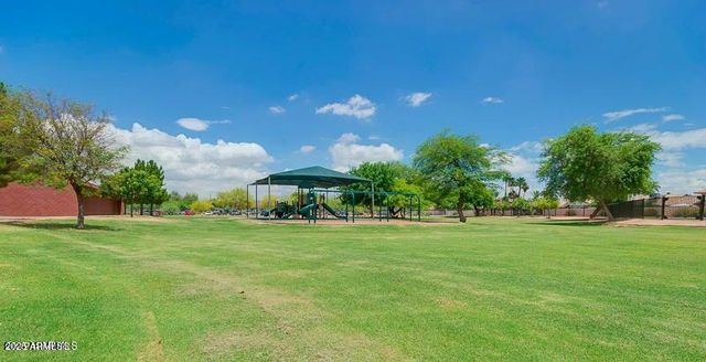 1580 W Saragosa Street, Chandler, AZ 85224