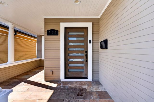 105 Fox Avenue, San Jose, CA 95110