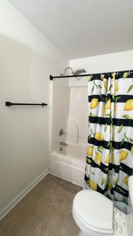238 Bass Pond Glen Drive, Nicholasville, KY 40356