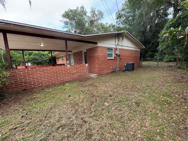 1121 NE 13TH AVENUE, Ocala, FL 34470