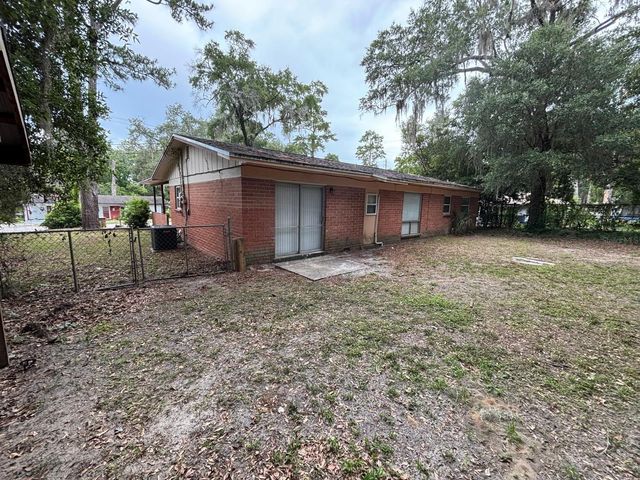 1121 NE 13TH AVENUE, Ocala, FL 34470