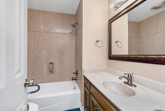 18506 Belle Grove Rd, Prairieville, LA 70769