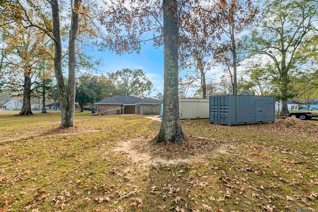 18506 Belle Grove Rd, Prairieville, LA 70769