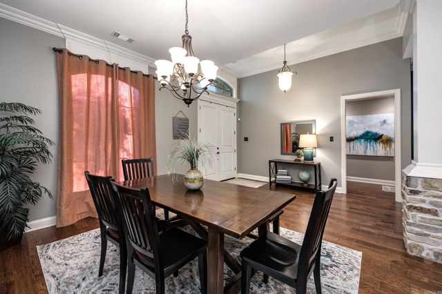 253 Lake Valley Drive, Maumelle, AR 72113