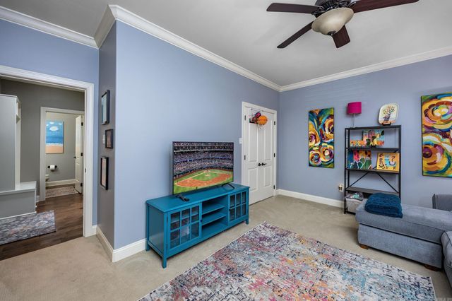 253 Lake Valley Drive, Maumelle, AR 72113