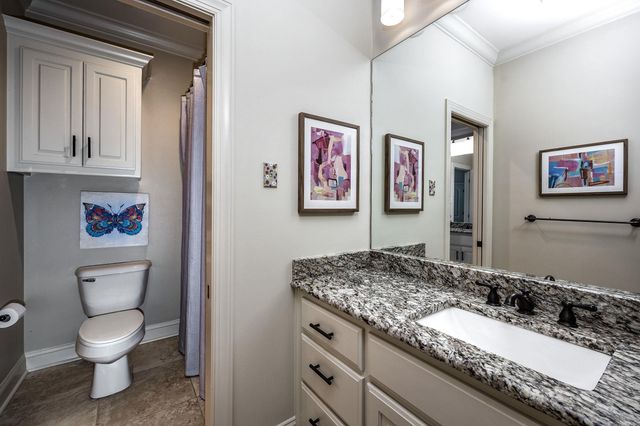 253 Lake Valley Drive, Maumelle, AR 72113