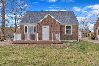 428 Beach Road, Cheektowaga, NY 14225