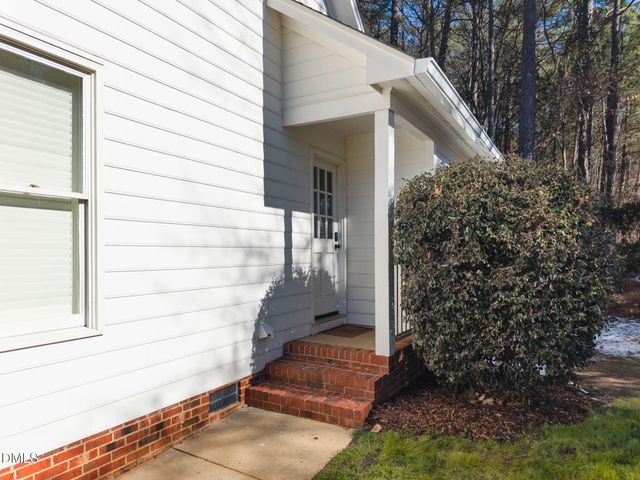 2124 Longwood Drive, Raleigh, NC 27612