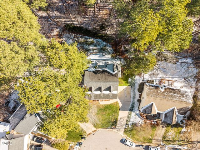 2124 Longwood Drive, Raleigh, NC 27612