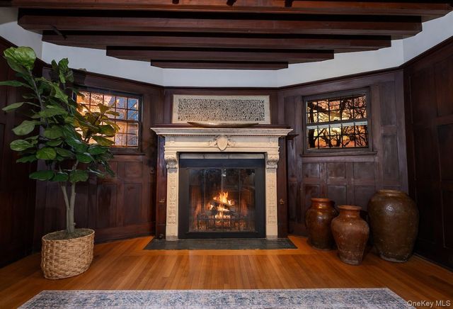 30 Southlawn Avenue, Dobbs Ferry, NY 10522