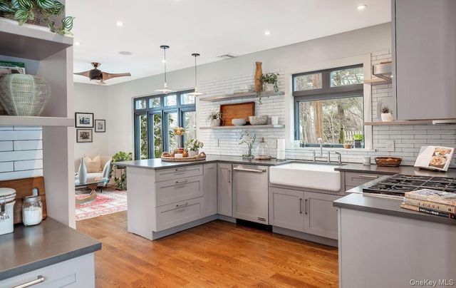 30 Southlawn Avenue, Dobbs Ferry, NY 10522