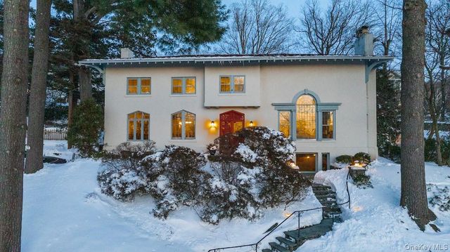 30 Southlawn Avenue, Dobbs Ferry, NY 10522