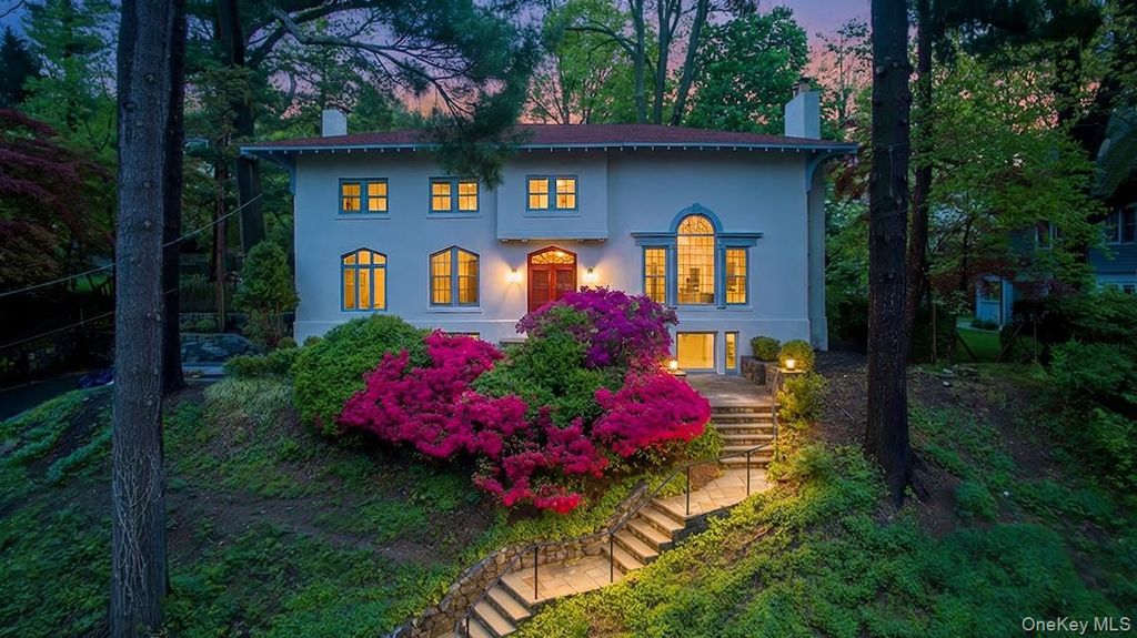 30 Southlawn Avenue, Dobbs Ferry, NY 10522