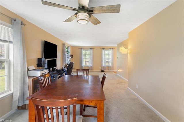 7346 Joseph Lewis RD, Gloucester, VA 23061