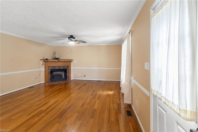 7346 Joseph Lewis RD, Gloucester, VA 23061