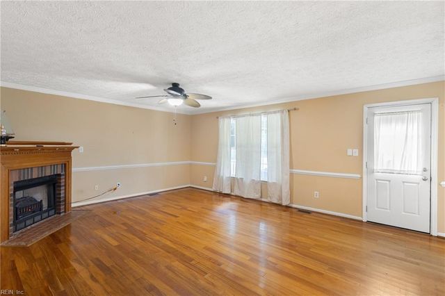 7346 Joseph Lewis RD, Gloucester, VA 23061