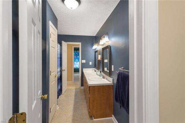 7346 Joseph Lewis RD, Gloucester, VA 23061