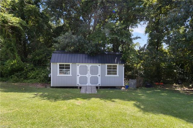 7346 Joseph Lewis RD, Gloucester, VA 23061