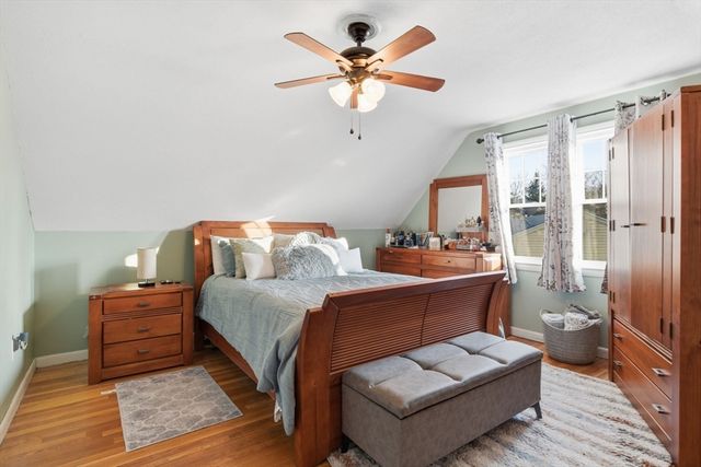 30 W Hill Road, Springfield, MA 01109
