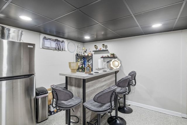 30 W Hill Road, Springfield, MA 01109
