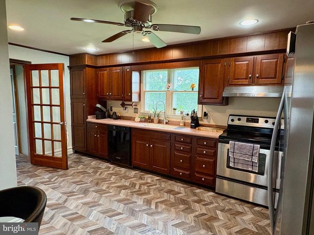 109 SUNNYSIDE AVENUE, Waynesboro, PA 17268