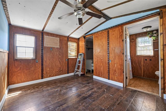 1289 Road 5100, Cleveland, TX 77327