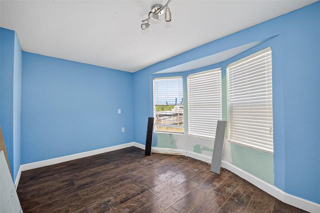 1289 Road 5100, Cleveland, TX 77327