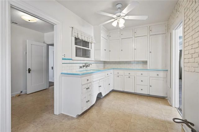 2863 N E, San Bernardino, CA 92405
