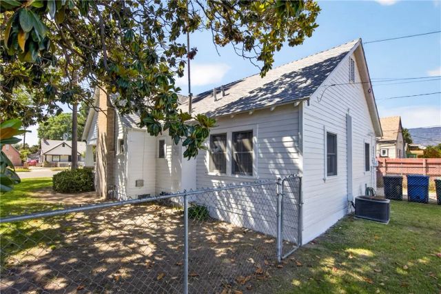 2863 N E, San Bernardino, CA 92405