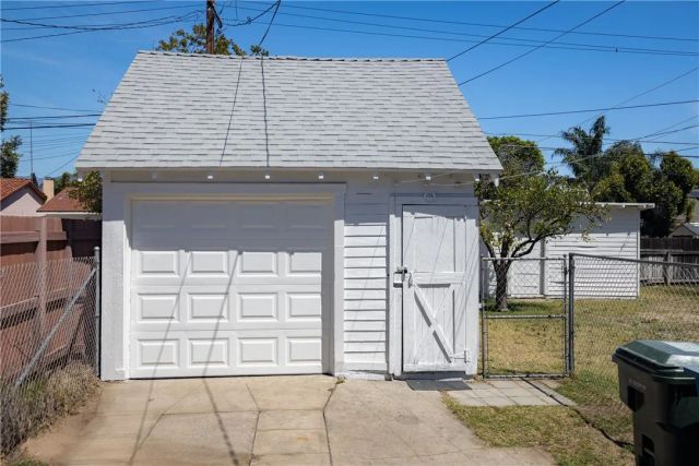 2863 N E, San Bernardino, CA 92405