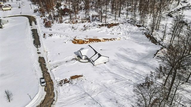 7642 Cinnamon Woods Trail, Kalamazoo, MI 49004