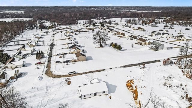 7642 Cinnamon Woods Trail, Kalamazoo, MI 49004