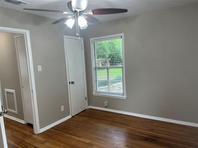 1205 Britt Drive, Arlington, TX 76013