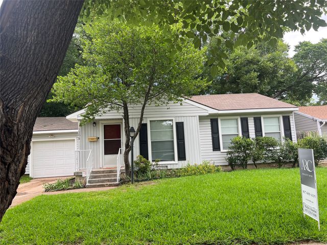 1205 Britt Drive, Arlington, TX 76013