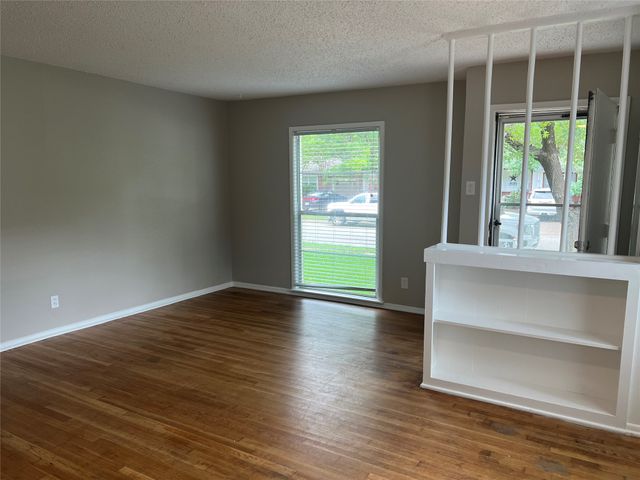 1205 Britt Drive, Arlington, TX 76013
